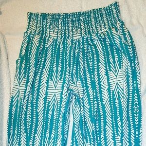 Mossimo lounge pants with fun tribal pattern